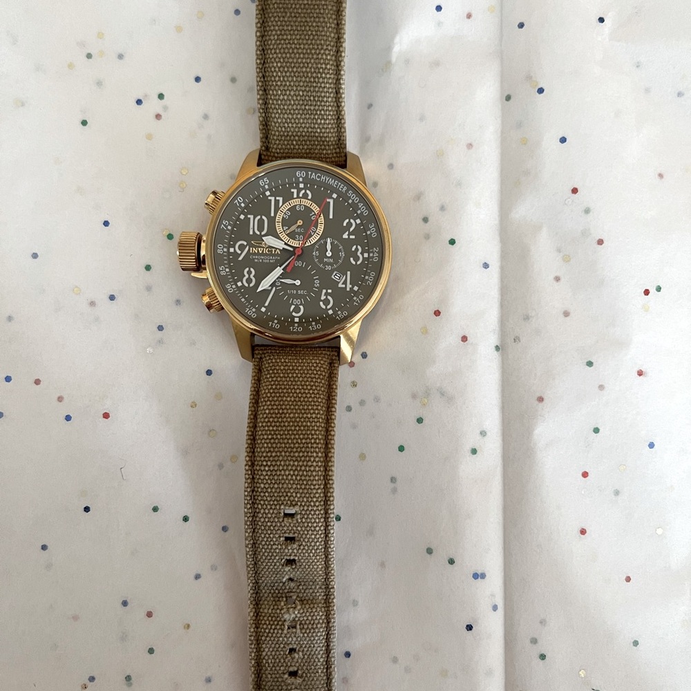Invita Watch
